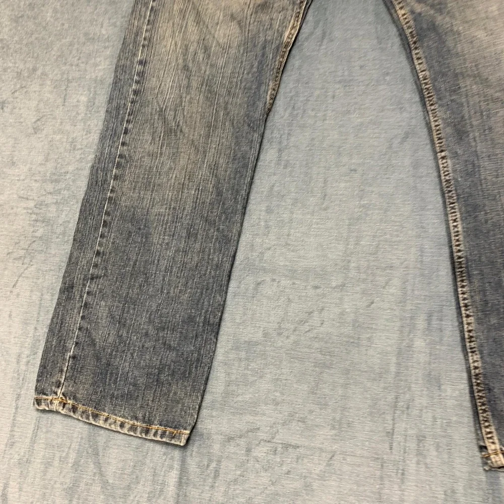 Levis levi 559
